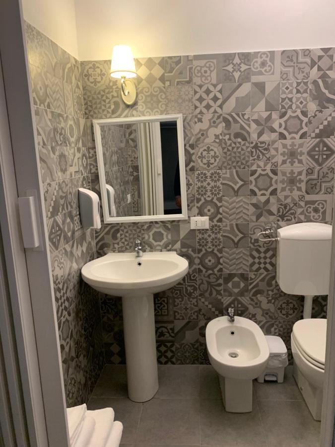 Giovanna Hotel Milão