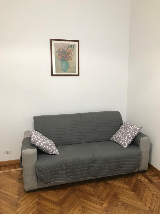 Bocconi Apartamento Milão