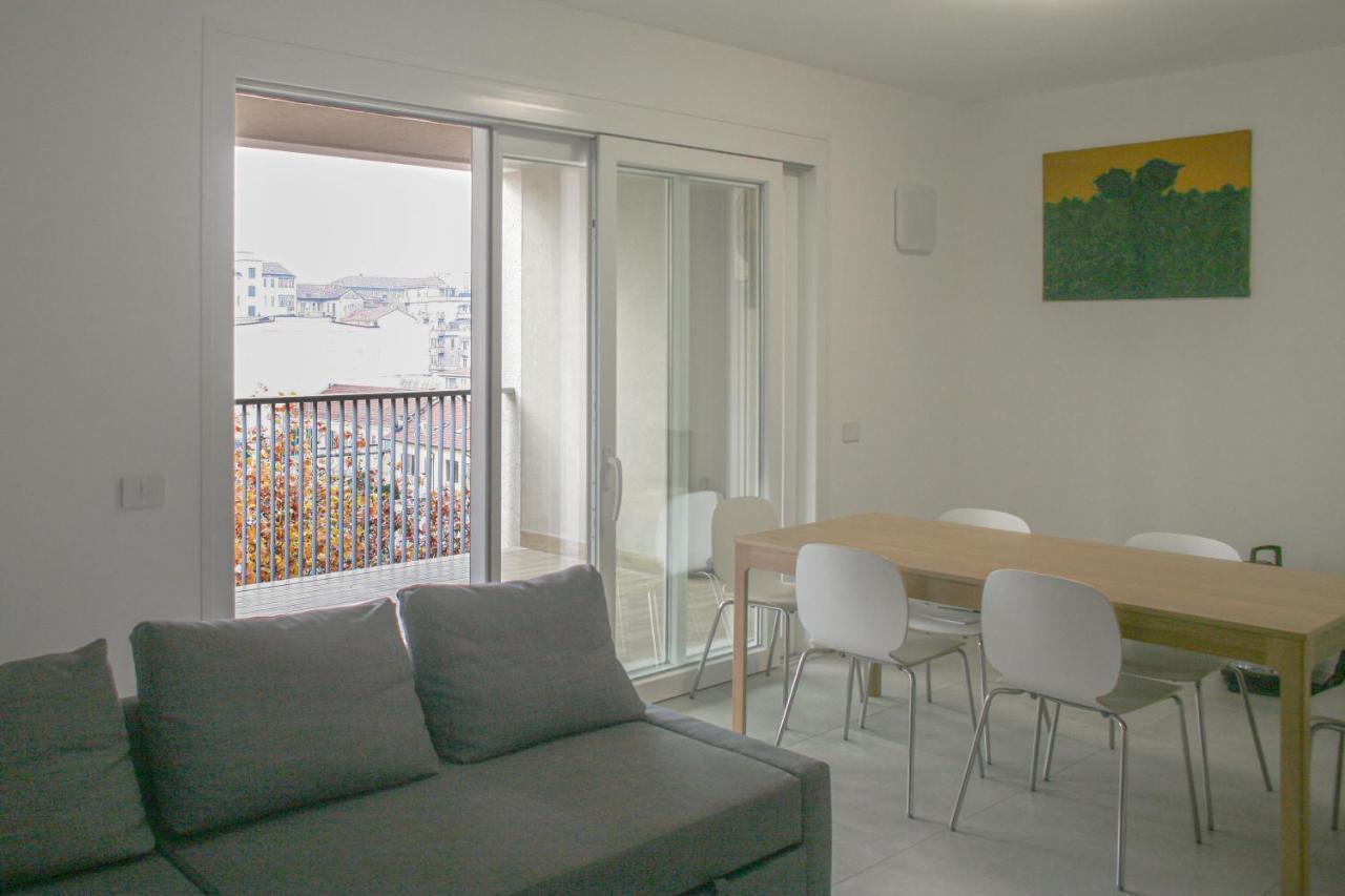 Bnbutler - Govone - Ampio E Luminoso Con Terrazza Apartment *