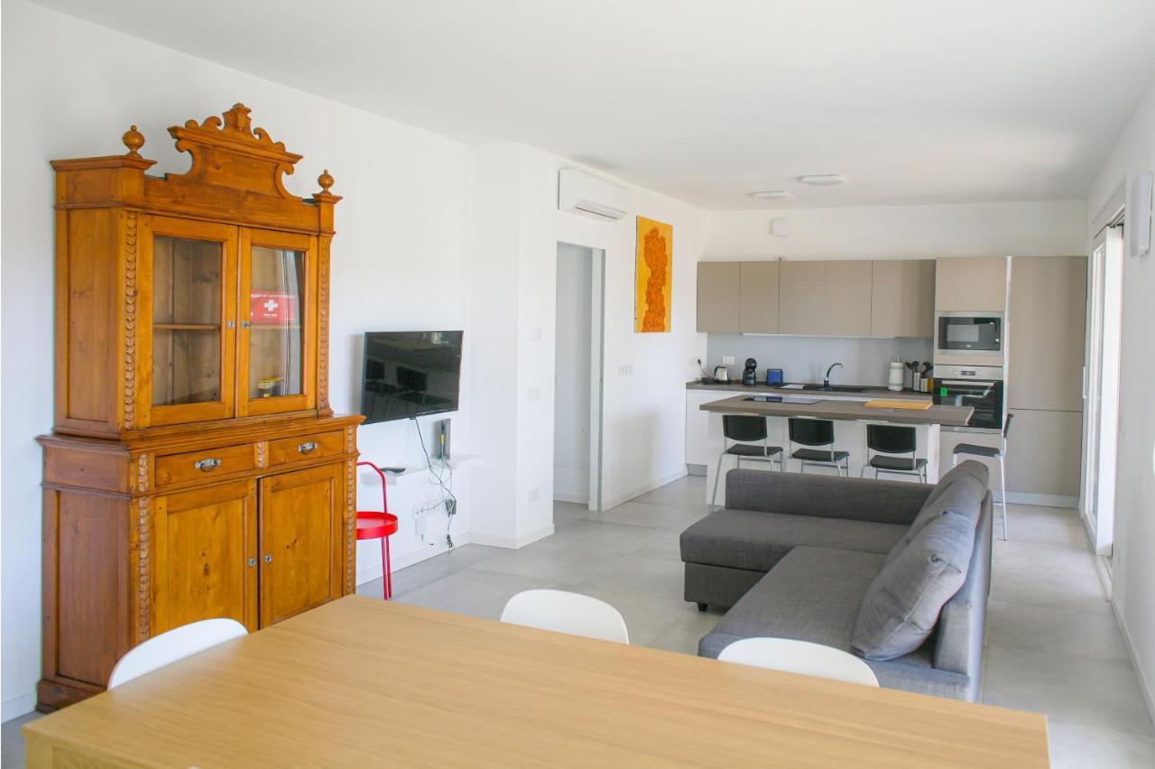 Apartment Bnbutler - Govone - Ampio E Luminoso Con Terrazza Milan