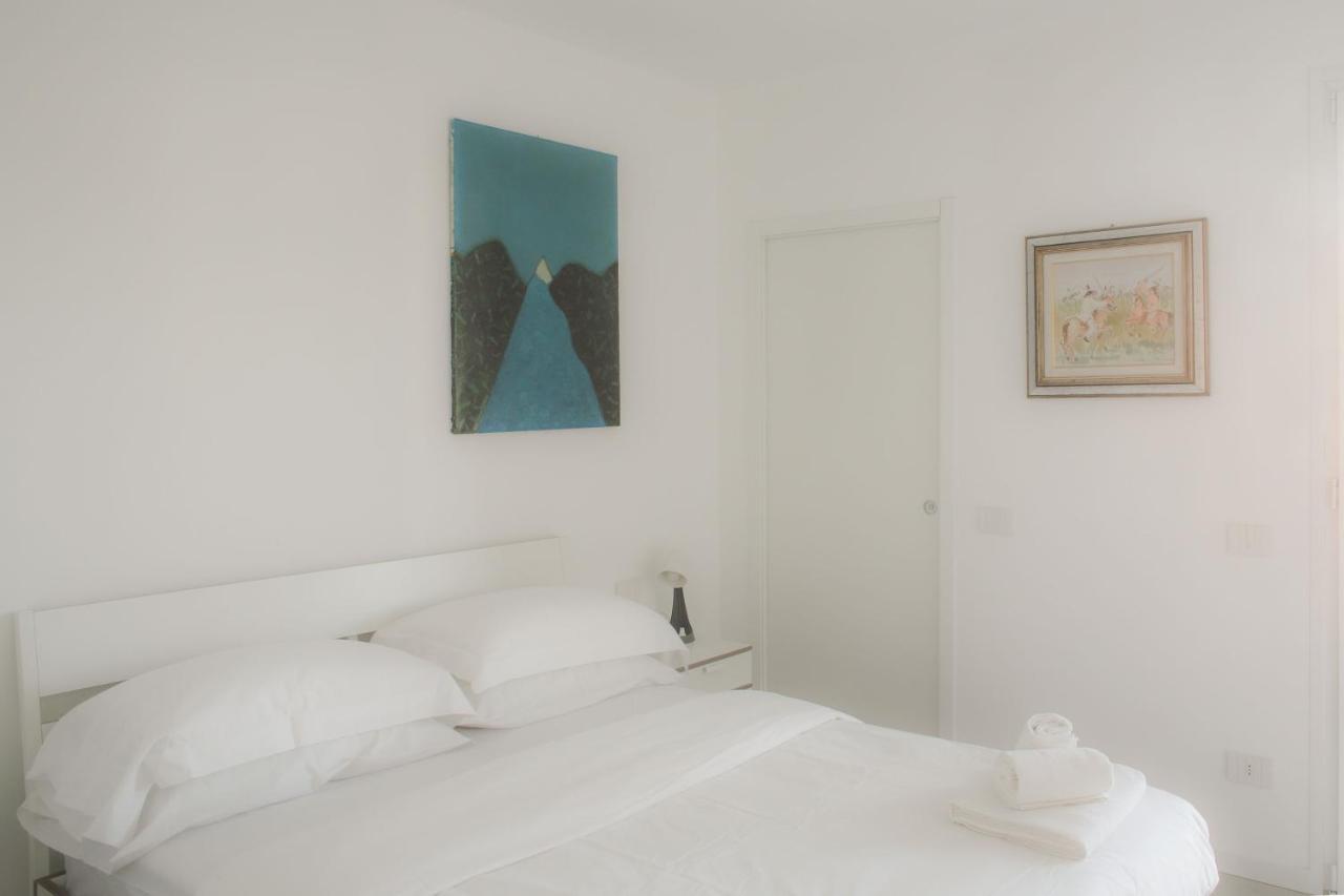 Apartment Bnbutler - Govone - Ampio E Luminoso Con Terrazza