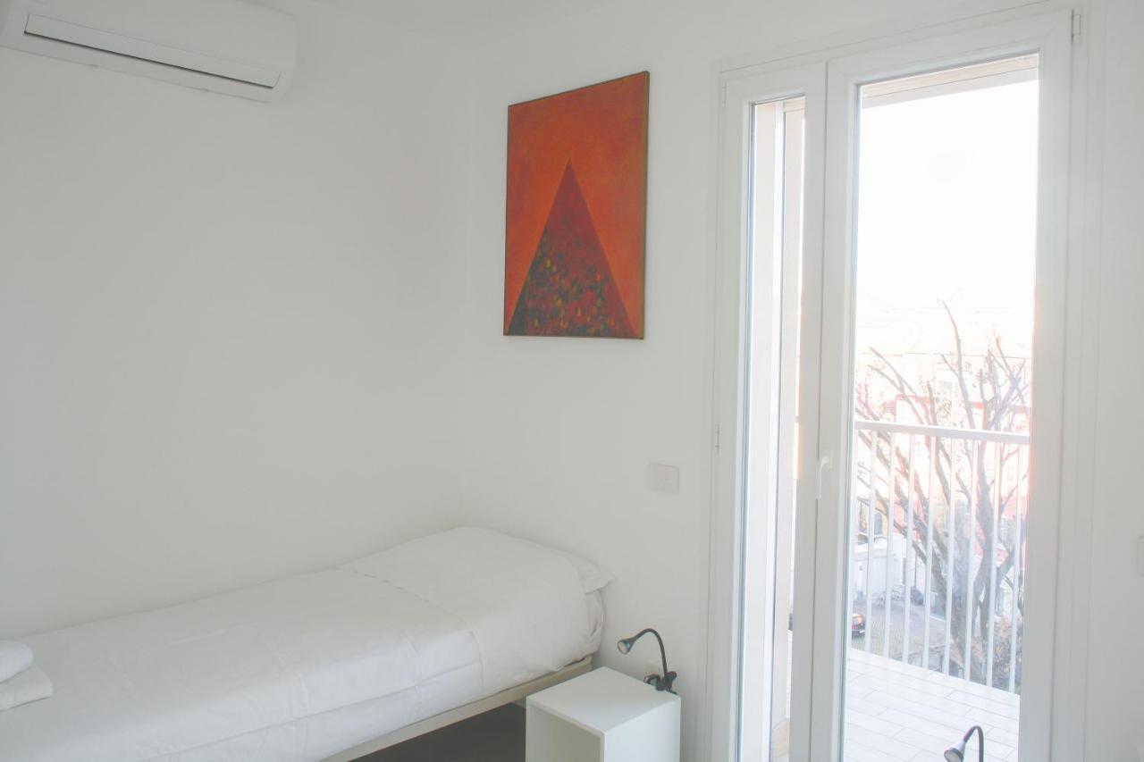Apartment Bnbutler - Govone - Ampio E Luminoso Con Terrazza *