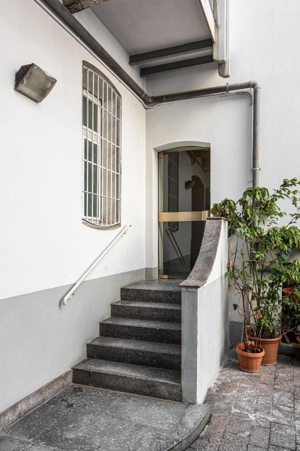 Altido Bright Studio For 2 Next To Mailand