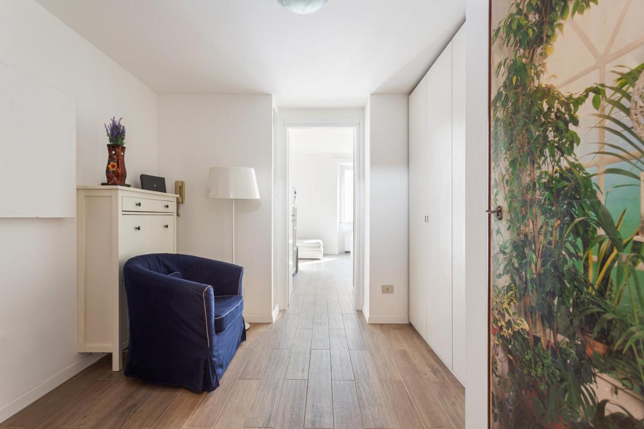 Altido Bright Studio For 2 Next To Mailand