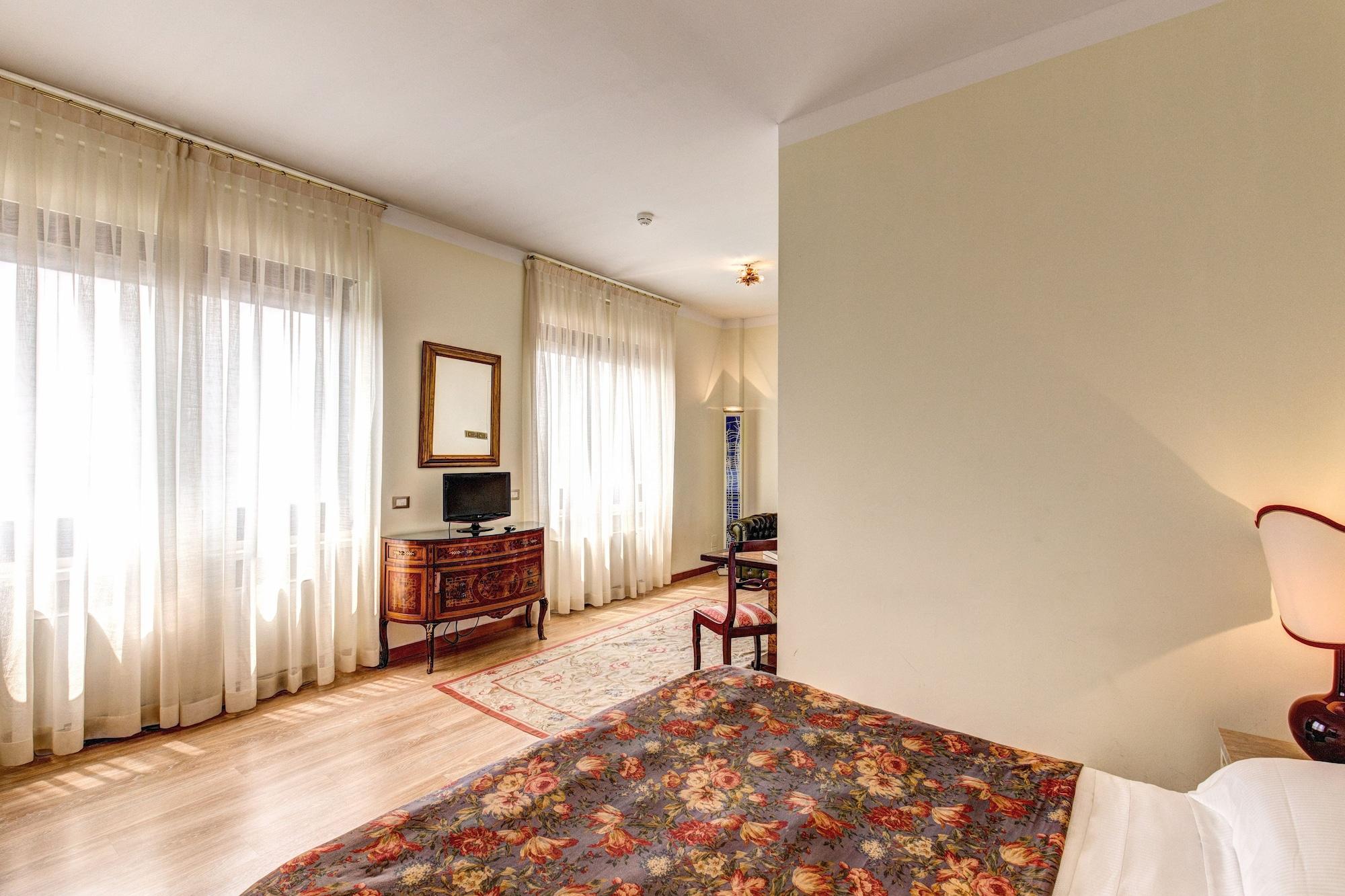 Hotel Romana