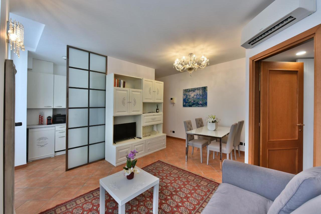Apartment Pontaccio22 Apartment- Brera Centro Storico