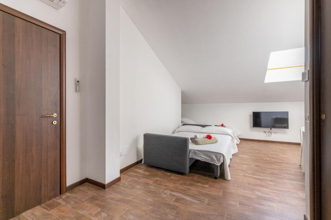 Alessia's Flat - Affori Milão