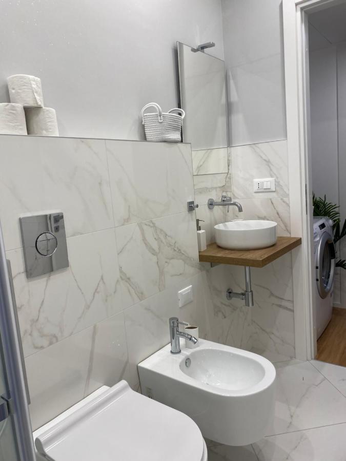 Gramsci 2 - Cozy Near Sempione Park! Milão