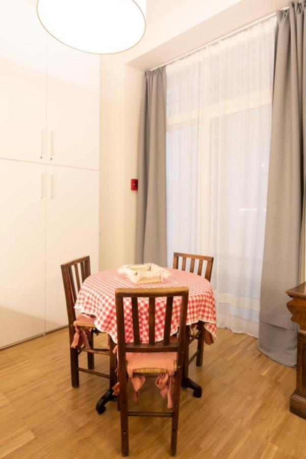 La Casa Colorata - Flats In - Bocconi Apartment *