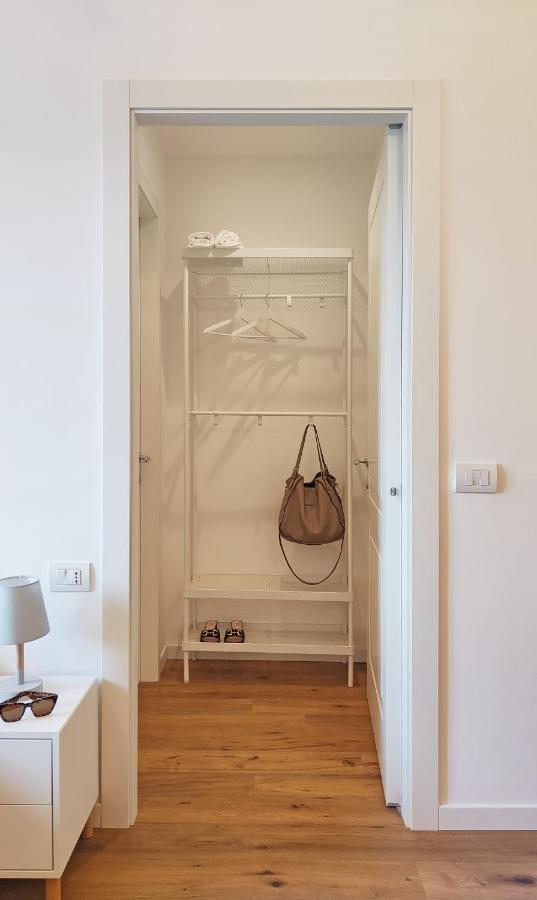 Navigli - Via Vigevano Apartamento Milão