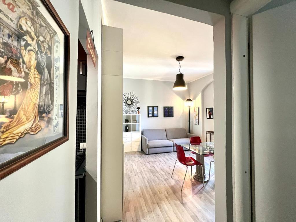 Kibilu - Via Thaon De Revel Apartamento Milão