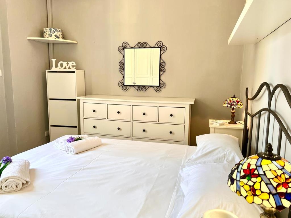 Kibilu - Via Thaon De Revel Apartamento Milão