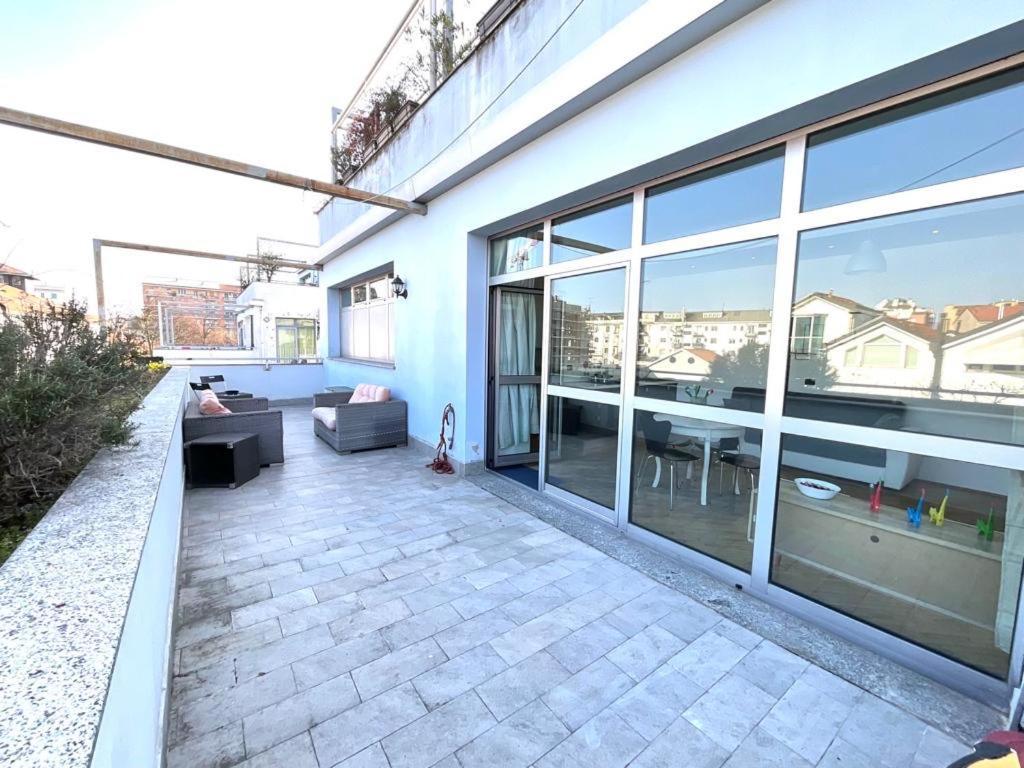 In Navigli District With Wonderful Terrace Apartment
