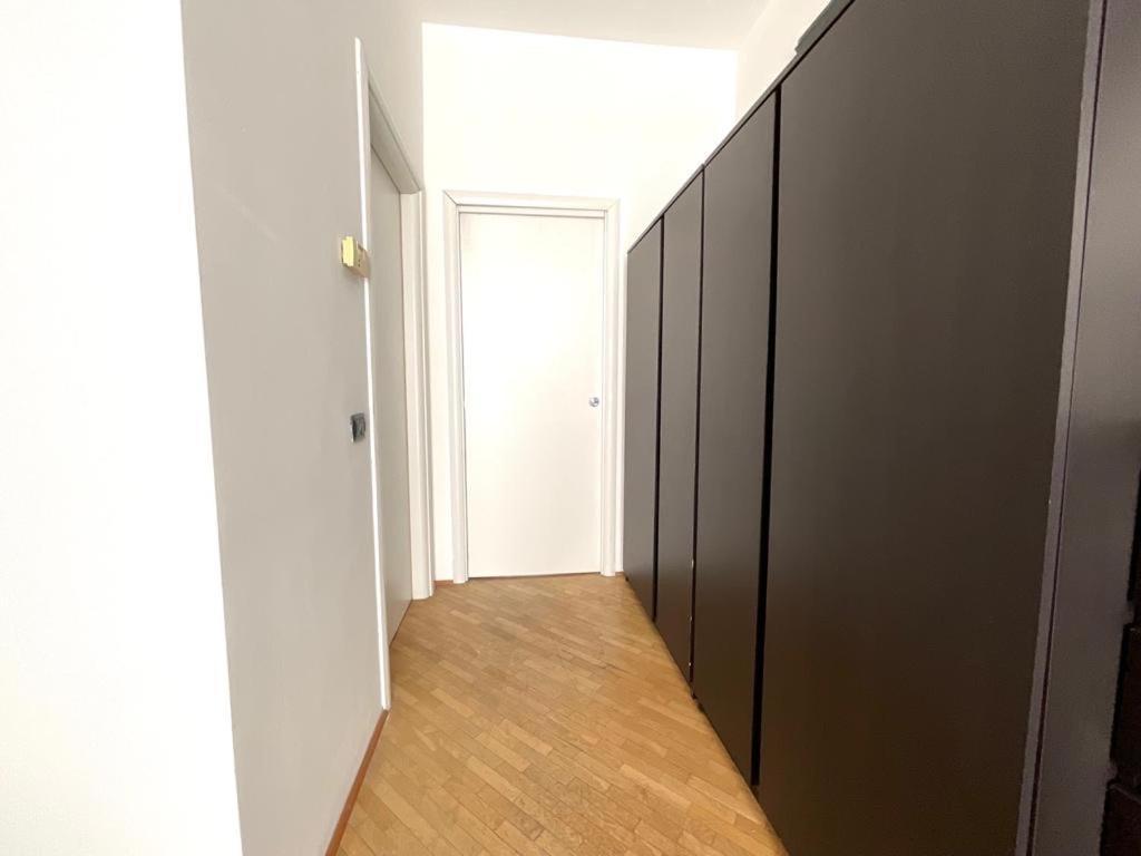 Apartment In Navigli District With Wonderful Terrace Mailand