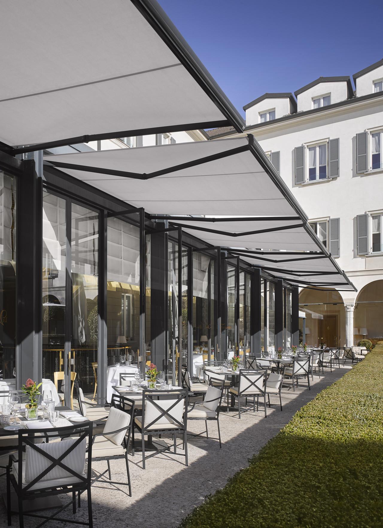 Hotel Four Seasons