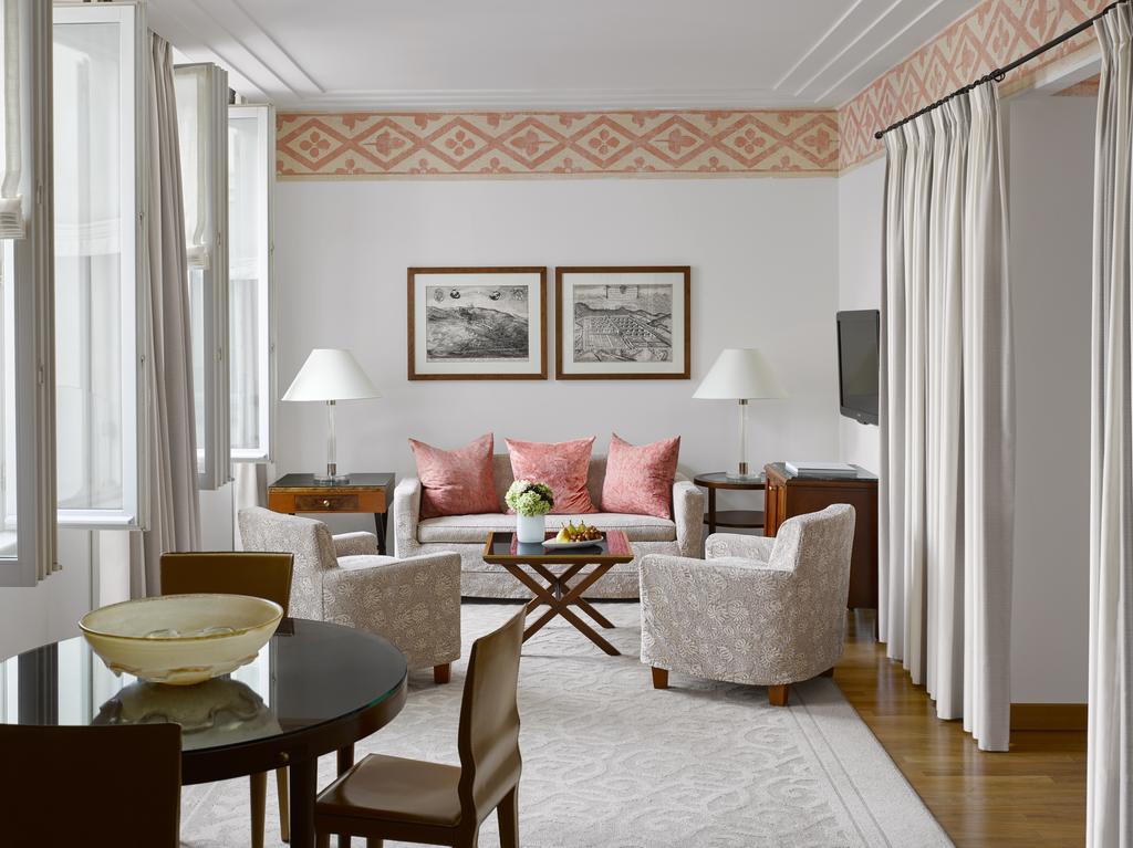 Hotel Four Seasons
