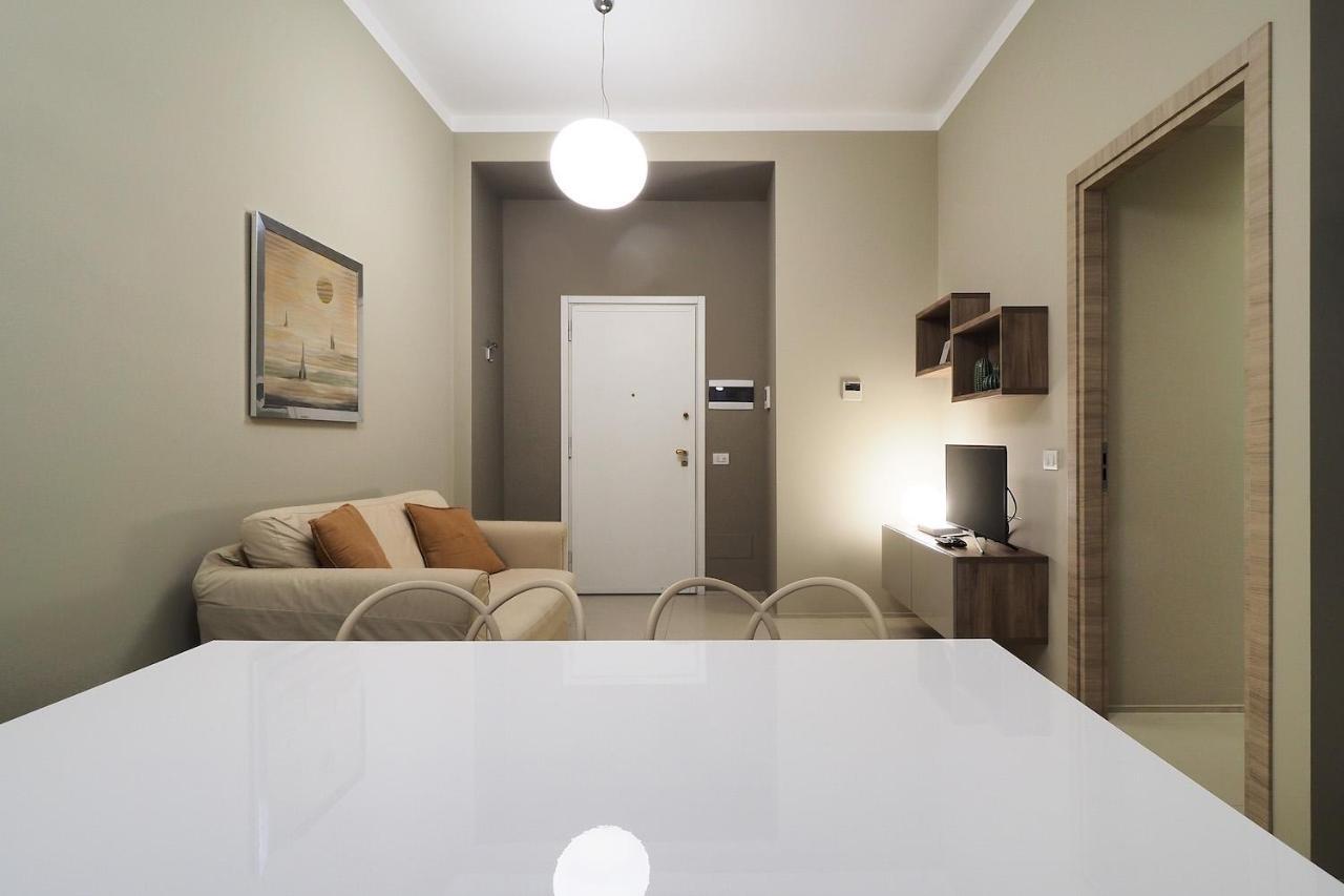 Contempora - Cavallotti 13 - B32 * Mailand