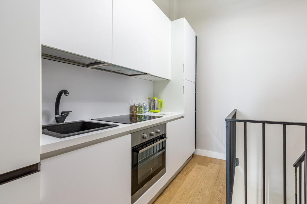 Apartamento Modern Apt 300mt From Central Station!