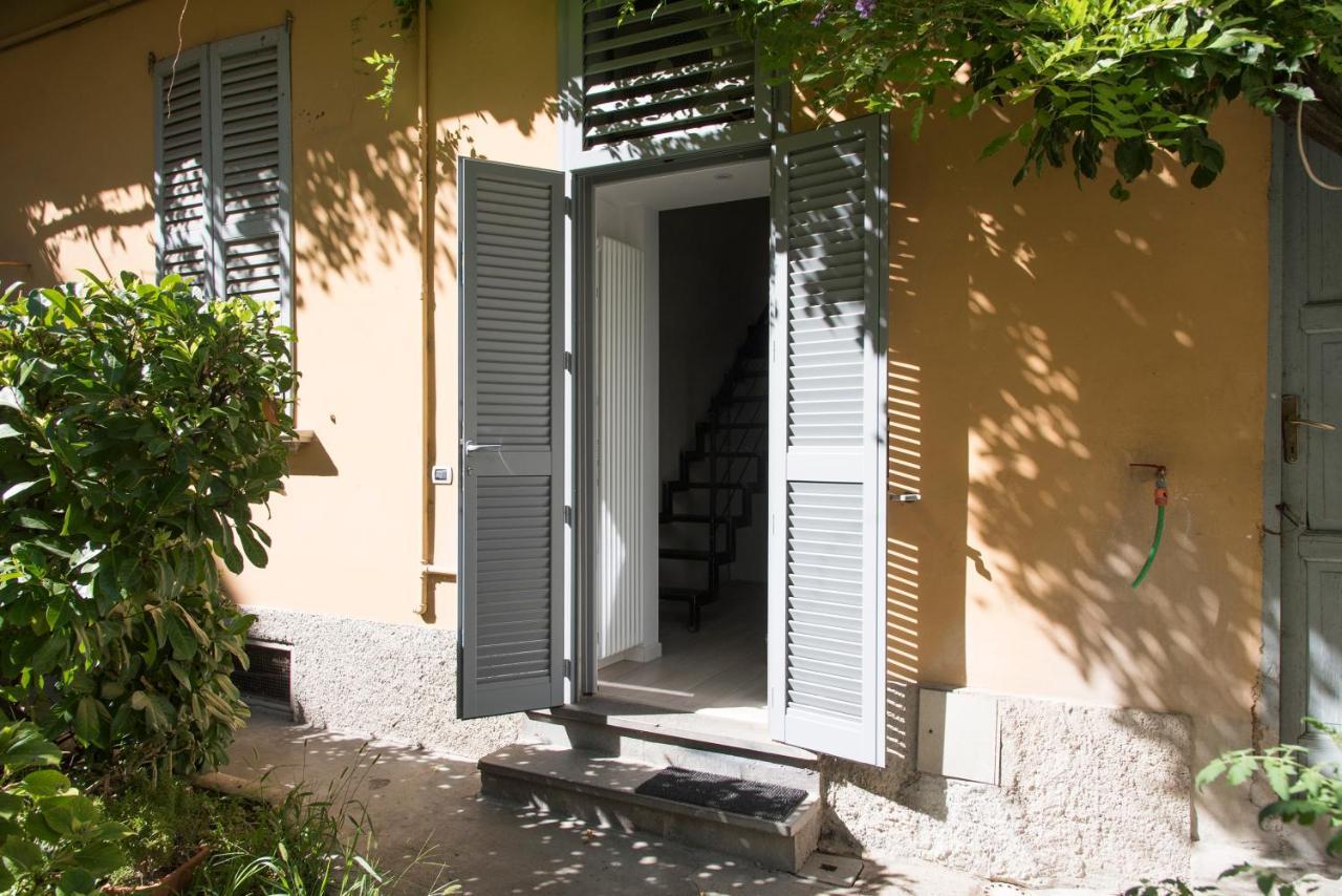 Youhosty - Pavia 7 *