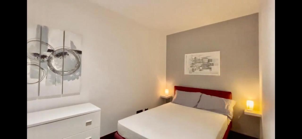 Luxury 100 Mq A Stone's Throw From The Duomo Apartamento