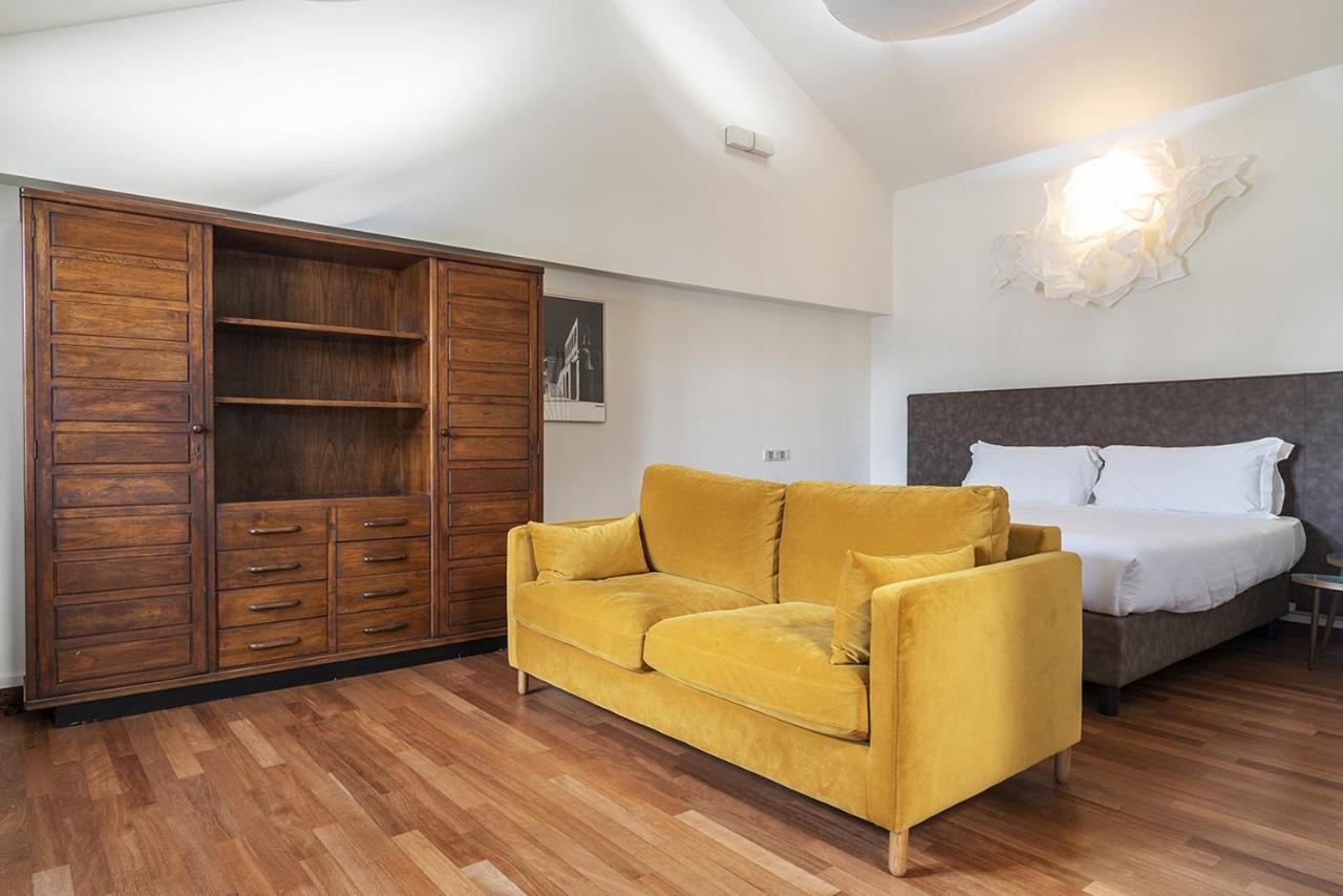 Easyhomes Duomo View