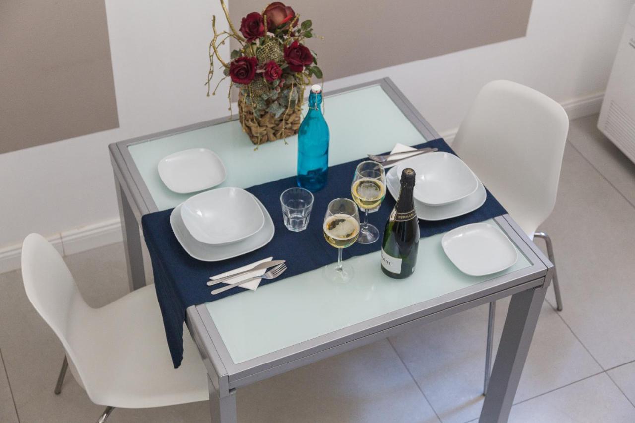 Volvinioone Monolocale Uso Esclusivo In Cermenate Apartment Mailand