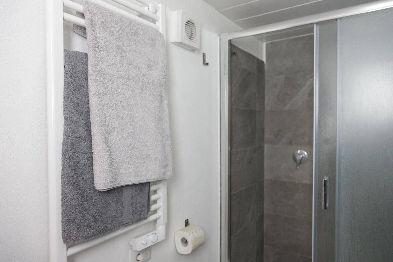 Volvinioone Monolocale Uso Esclusivo In Cermenate Apartment