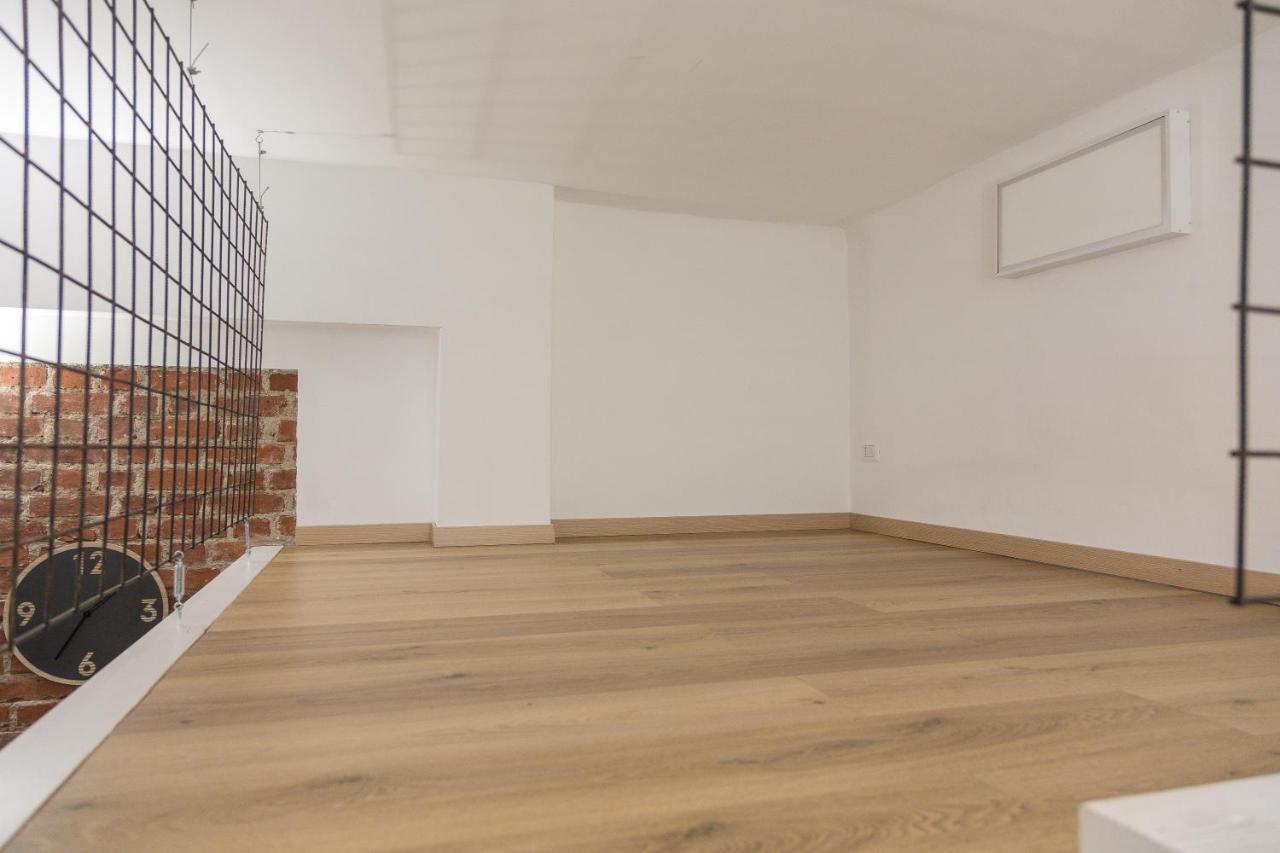 Volvinioone Monolocale Uso Esclusivo In Cermenate Apartment Mailand