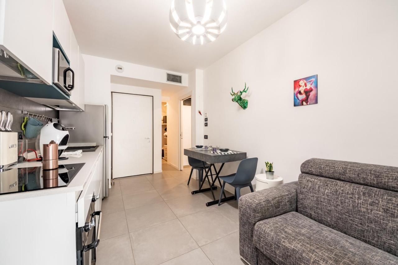 Renovated With Garden & Veranda! Apartamento