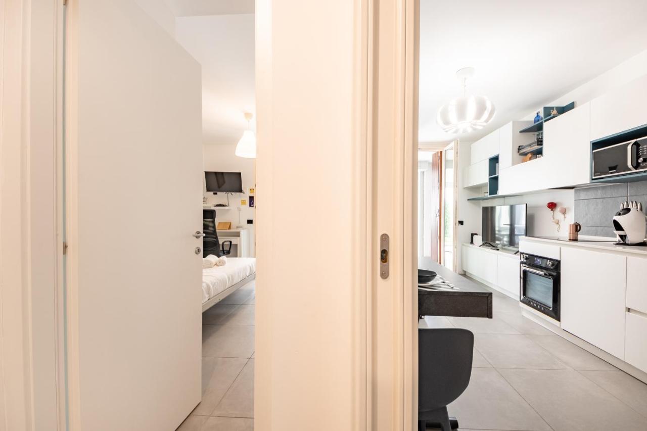 Renovated With Garden & Veranda!