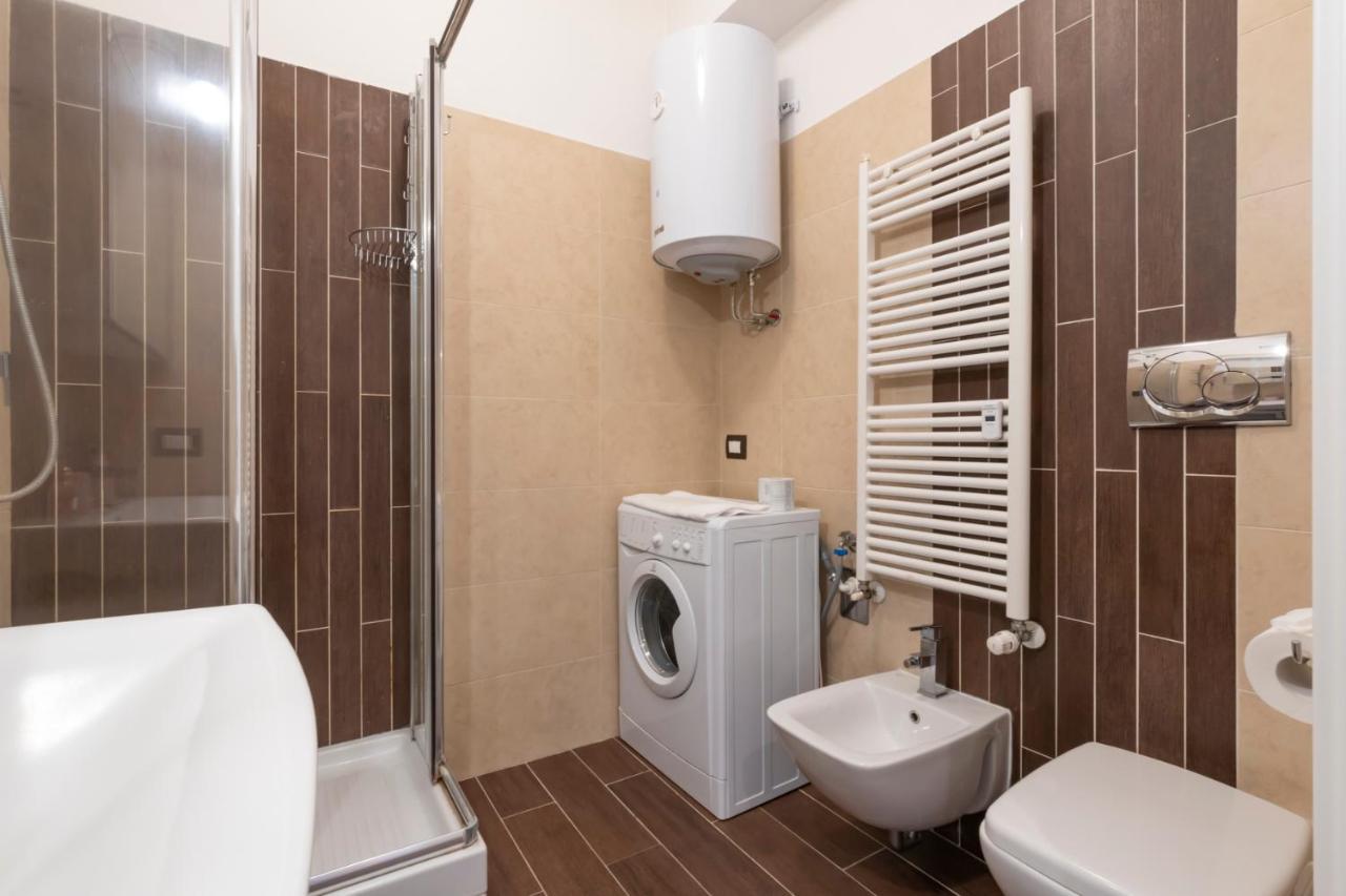 Luxury Near Bocconi Zamenhof 7 Apartment Mailand