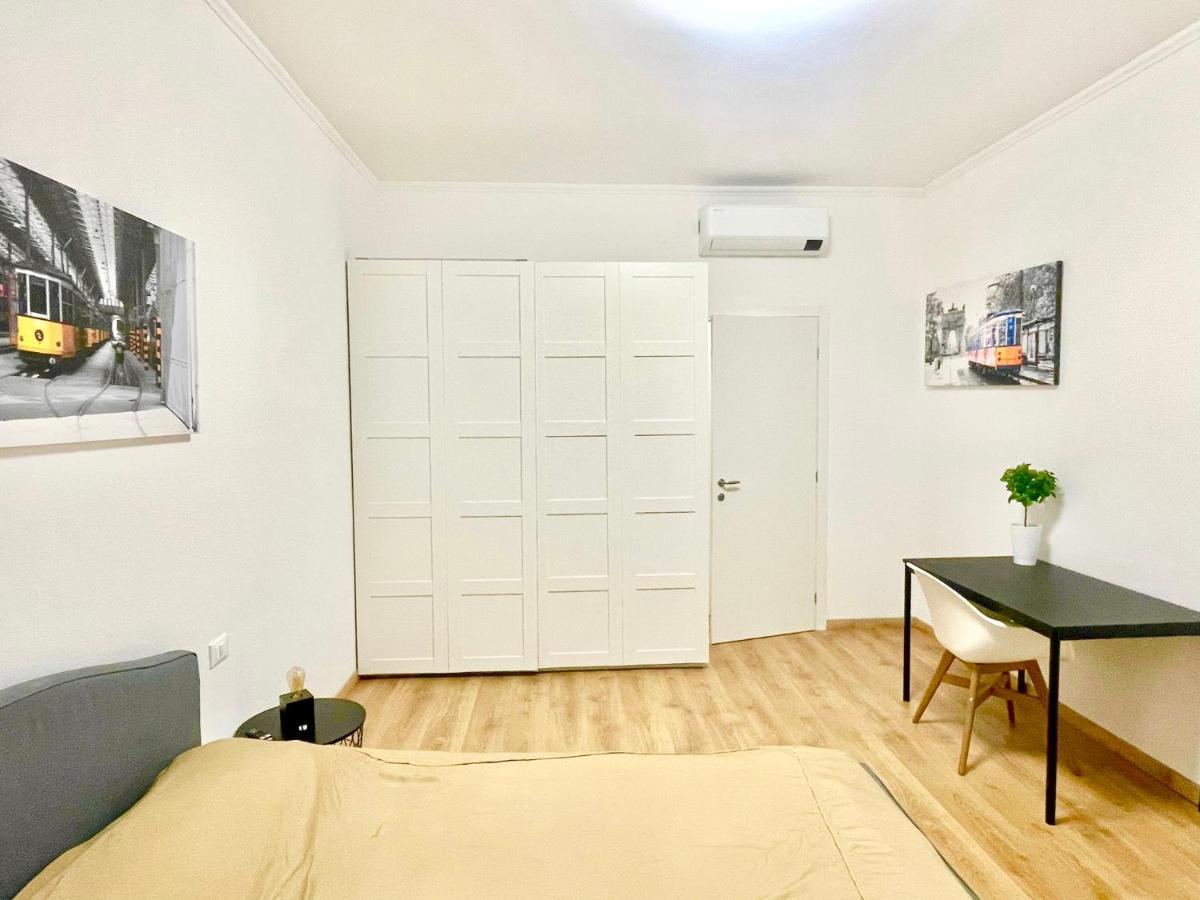 Con Bagno Privato - Zona Bocconi Hospedagem domiciliar Milão