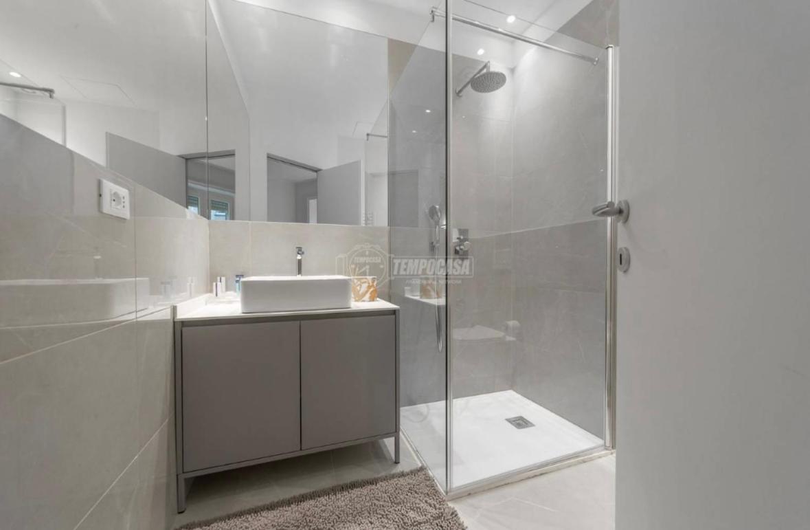 Milano: Bellissimo In Pieno Centro Apartamento