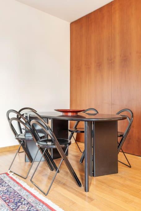 Apartment San Siro Stadium Rho Fair Pool Garden Wifi Mailand
