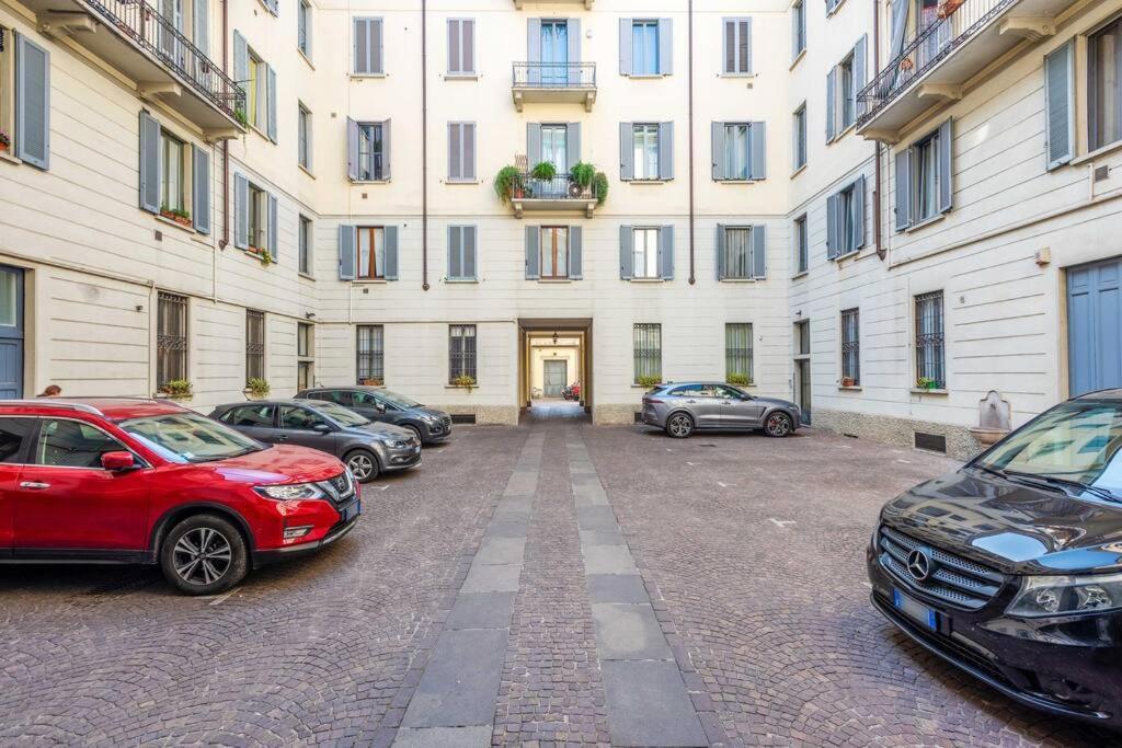 Apartment Easylife - Elegant In Pta Venezia Mailand