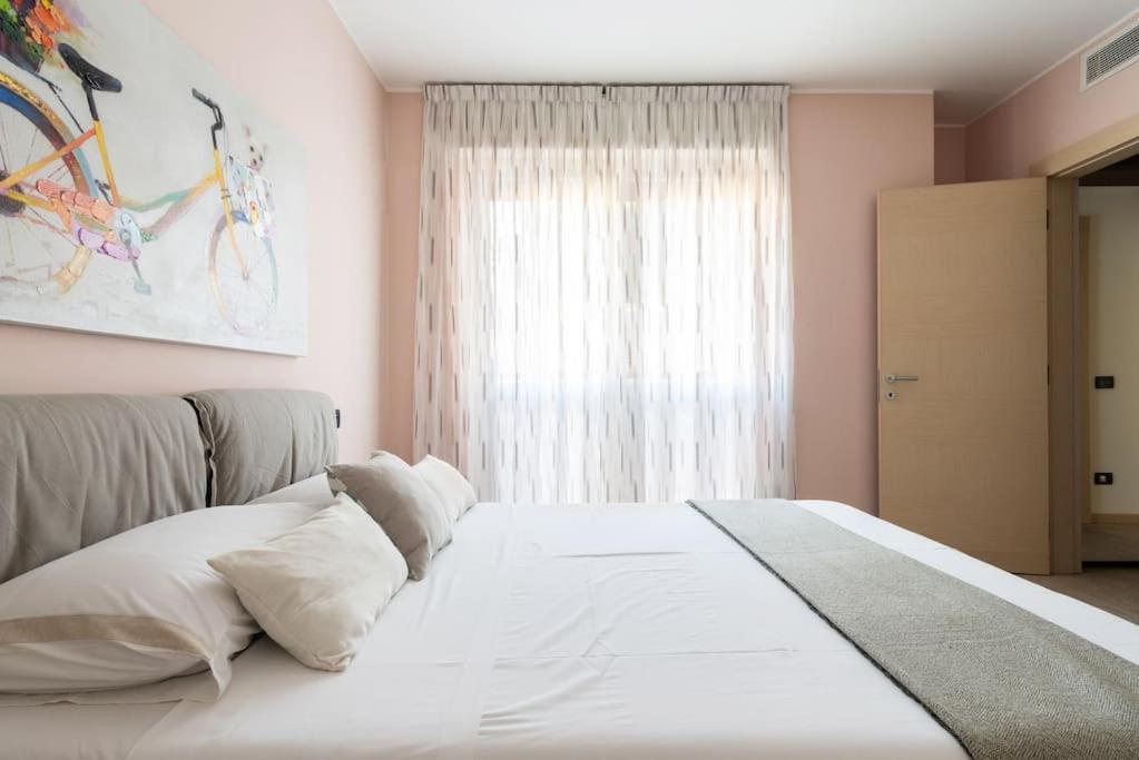 Bezzi Flexyrent A.c. Wifi Apartment *