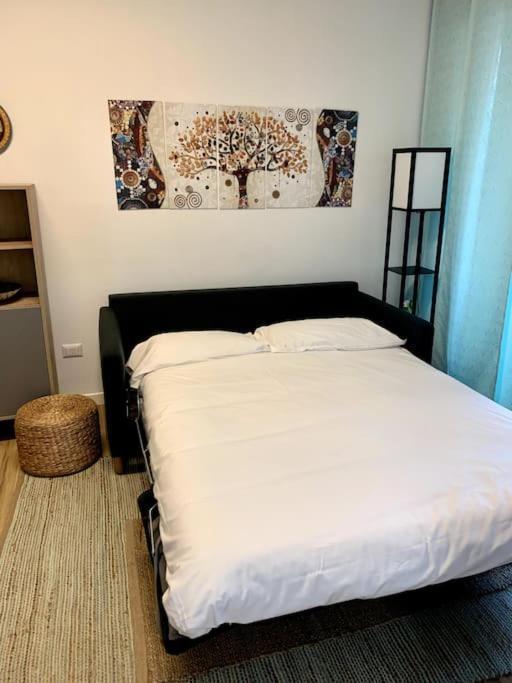 Con Terrazzo Sui Tetti Milanesi Mailand