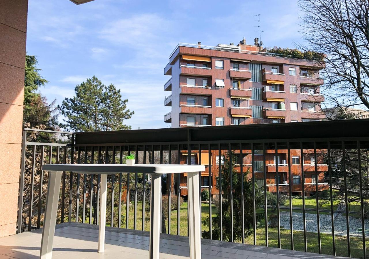 Confortevole Bilocale A Pochi Minuti Dal Centro Apartamento Milão