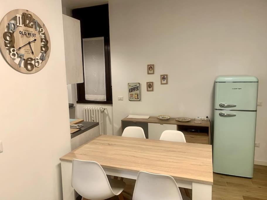 Apartment Con Terrazzo Sui Tetti Milanesi *