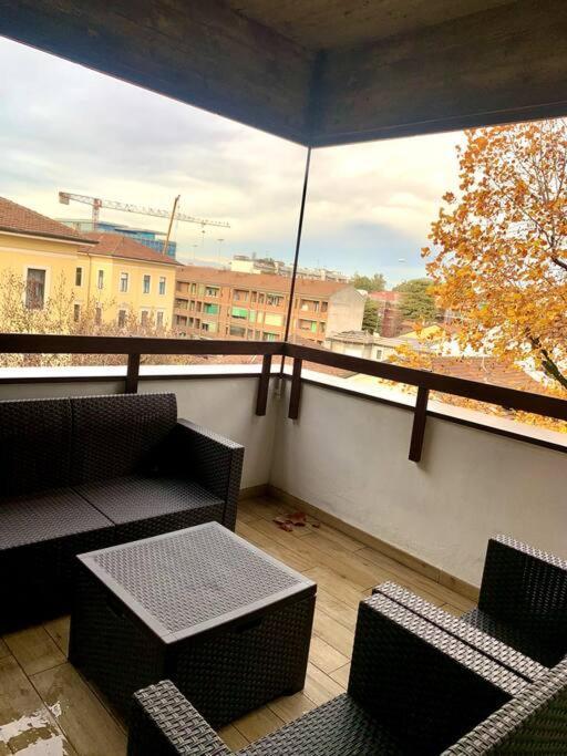 Con Terrazzo Sui Tetti Milanesi Apartment *