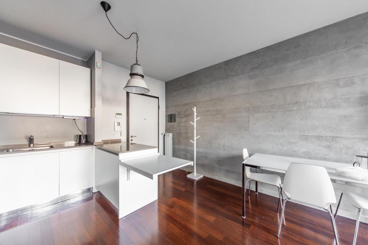 Darsena Cozy Apt - Porta Genova M2 Apartment