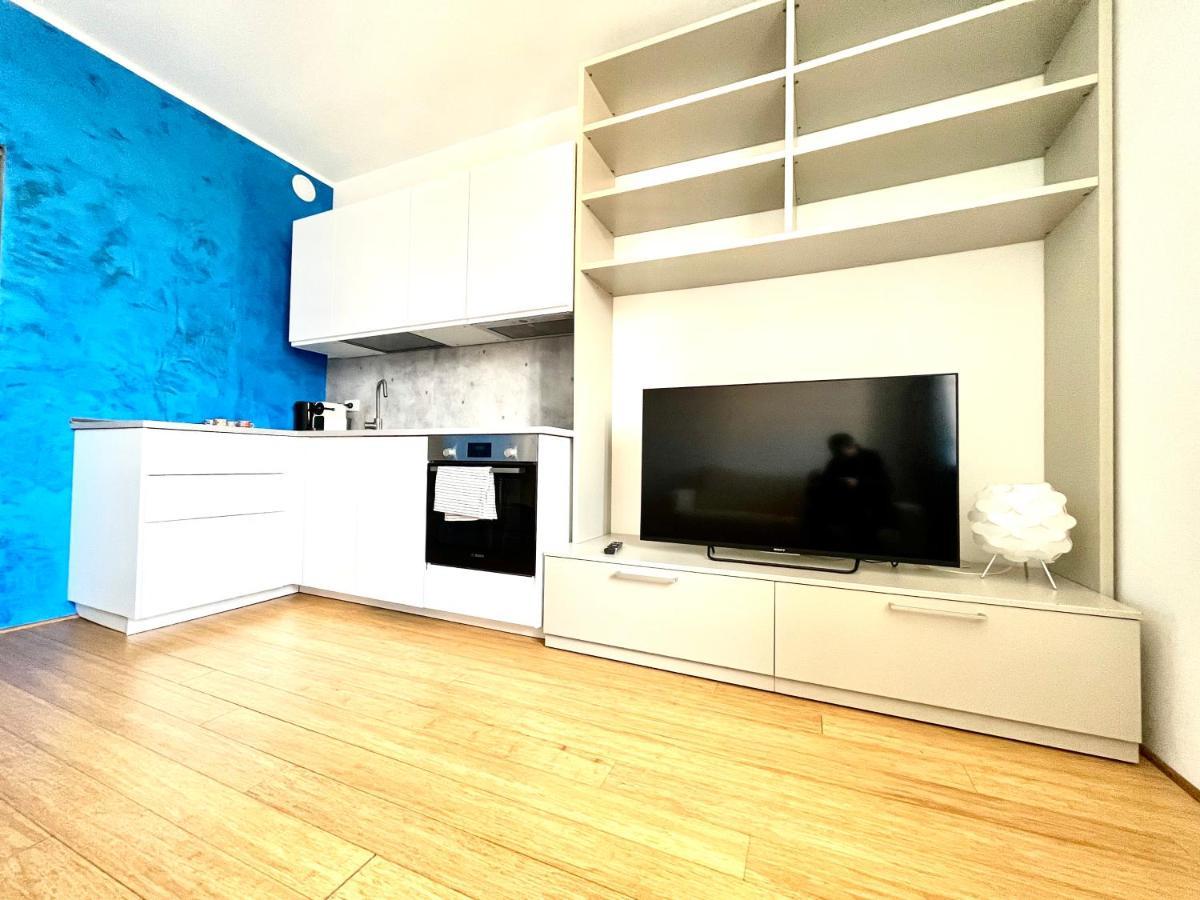 Breramor Apartment