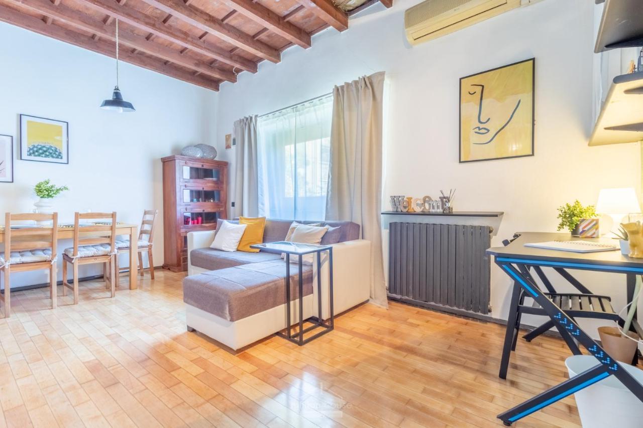 Ascanio Apartment, In The Heart Of Nightlife Apartamento *