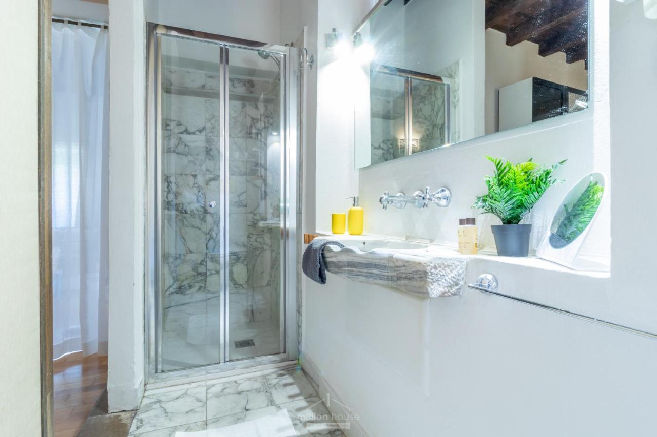 Ascanio Apartment, In The Heart Of Nightlife *