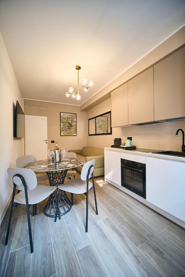 Luxury & Central