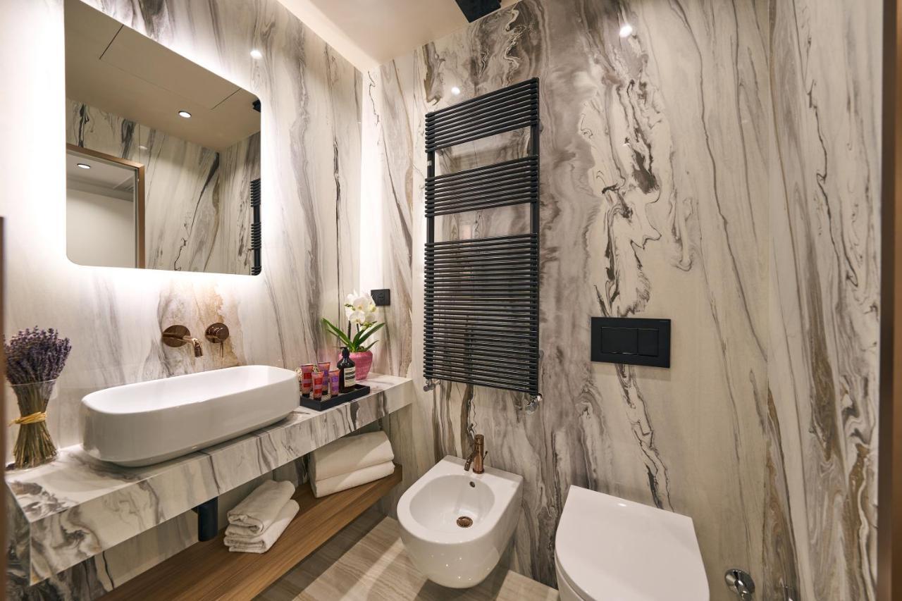Luxury & Central