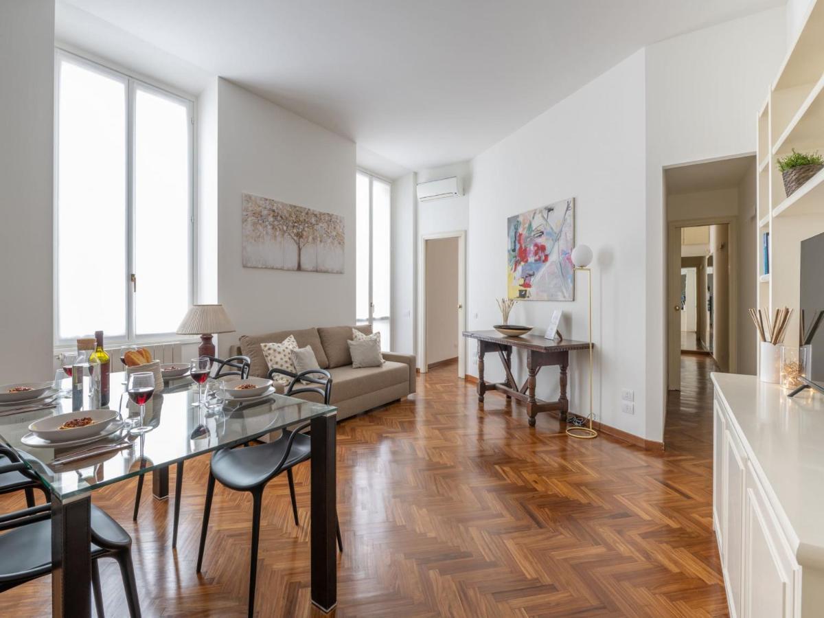 The Rent - Gorgeous Two-bedroom In Porta Nuova District Milan