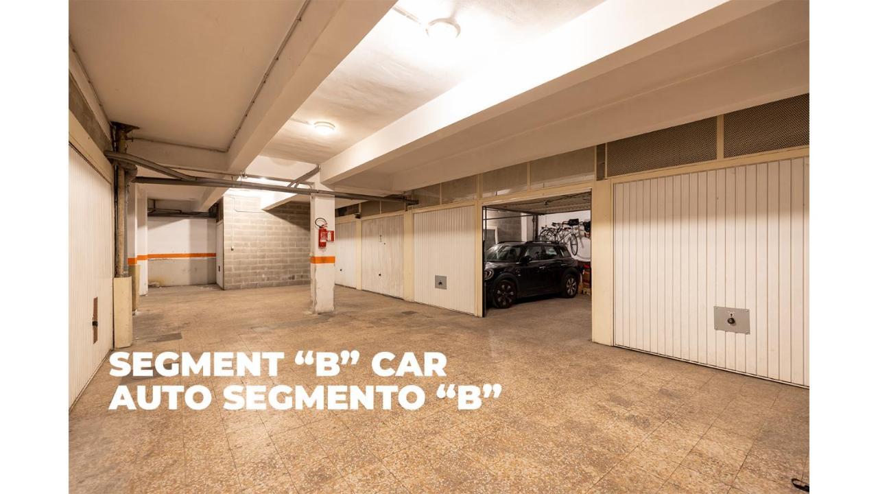 Flat 5 Min From Duomo With Park For Small Cars