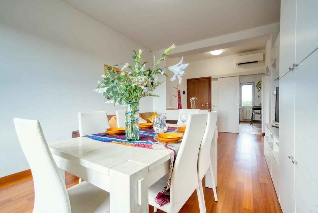 Caseospitali - Casa Parkview, Ampio Trilo Per Famiglie Sul Parco Apartment Mailand