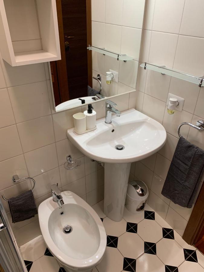 Cosy New In Portello Certosa Apartment